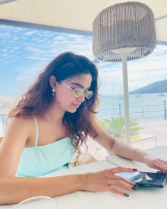 கீர்த்தி சுரேஷ் keerthy suresh keerthy suresh hot keerthy suresh instagram keerthysuresh