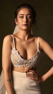 akshara haasan அக்சரா ஹாசன்
